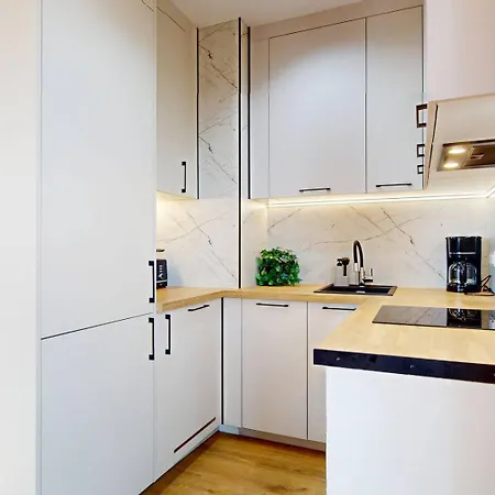 Prism Mokotow Balcony Ac Parking * Varsovia