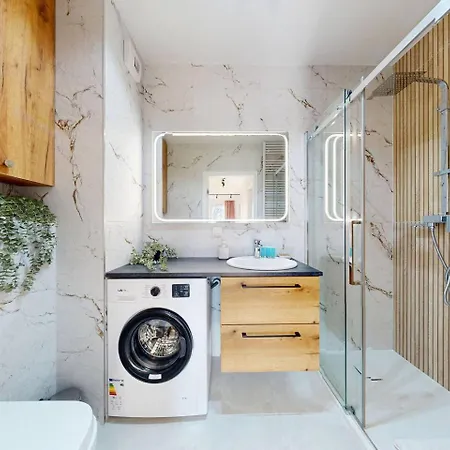 Prism Mokotow Balcony Ac Parking